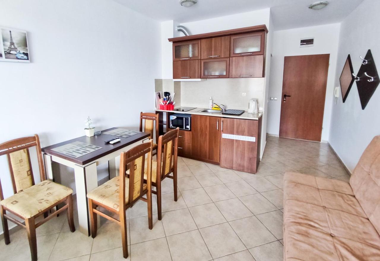 Apartament Studio Comfort Primorsko Mm Complex Exterior foto